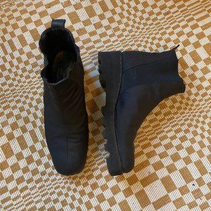 Donald Pliner Lug Sole Chelsea Ankle Boots
